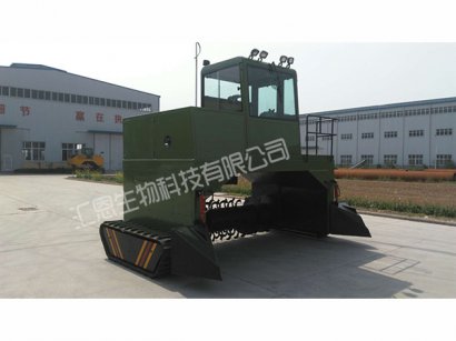 2600型堆肥發酵翻堆機