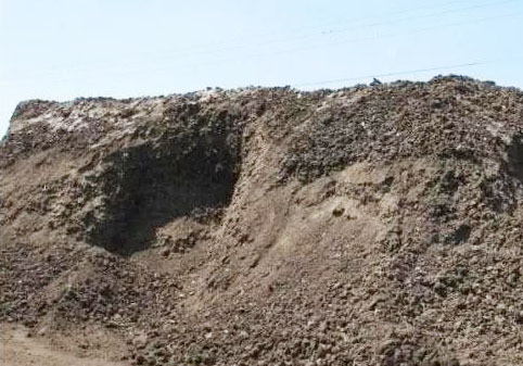 牛糞堆肥發(fā)酵方法與注意事項(xiàng)